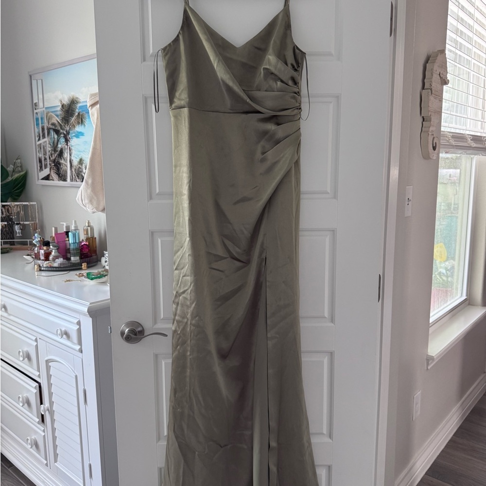 Catherine Dress-Shiny Satin Moss Green